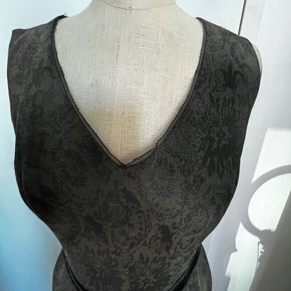 Vintage ELIE TAHARI For Bergdorf Goodman Damask V-Neck Sleeveless Dress With Orn - Picture 9 of 10